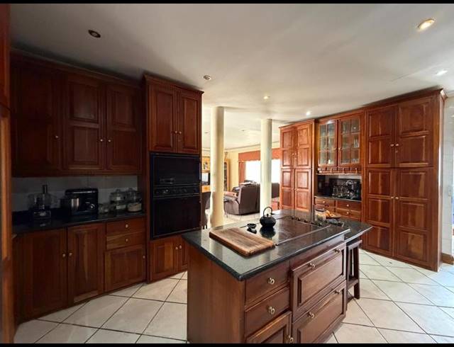4 BEDROOM HOUSE FOR SALE IN STANDERTON CENTRAL
